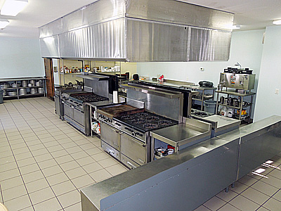 Location de cuisine commerciale et salle de rception pour restaurateur, gestionnaire, traiteur et chef cuisinier  Montral, Laval, la Rive-Nord et les Basses-Laurentides.
