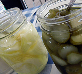 Cabane à sucre, repas, temps des sucres, salle de réception, tire sur la neige, sirop d'érable, eau d'érable, érablière, sucrerie, St-Eustache.